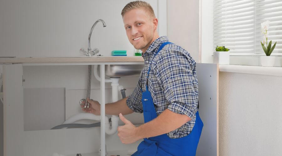 Local water heater installation in Carson City, MI